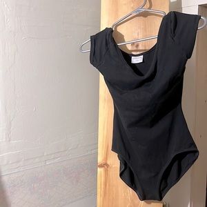 BLACK BODYSUIT size medium
